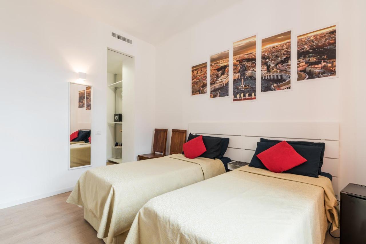 Piazza San Pietro Suite Рим Екстериор снимка